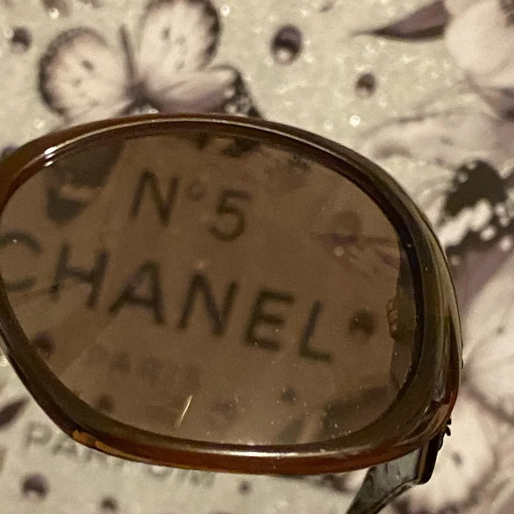 Chanel 5113 c.538/73 Sunglasses Transparent Brown with Black Camellia Flowers - Picture 8 of 16